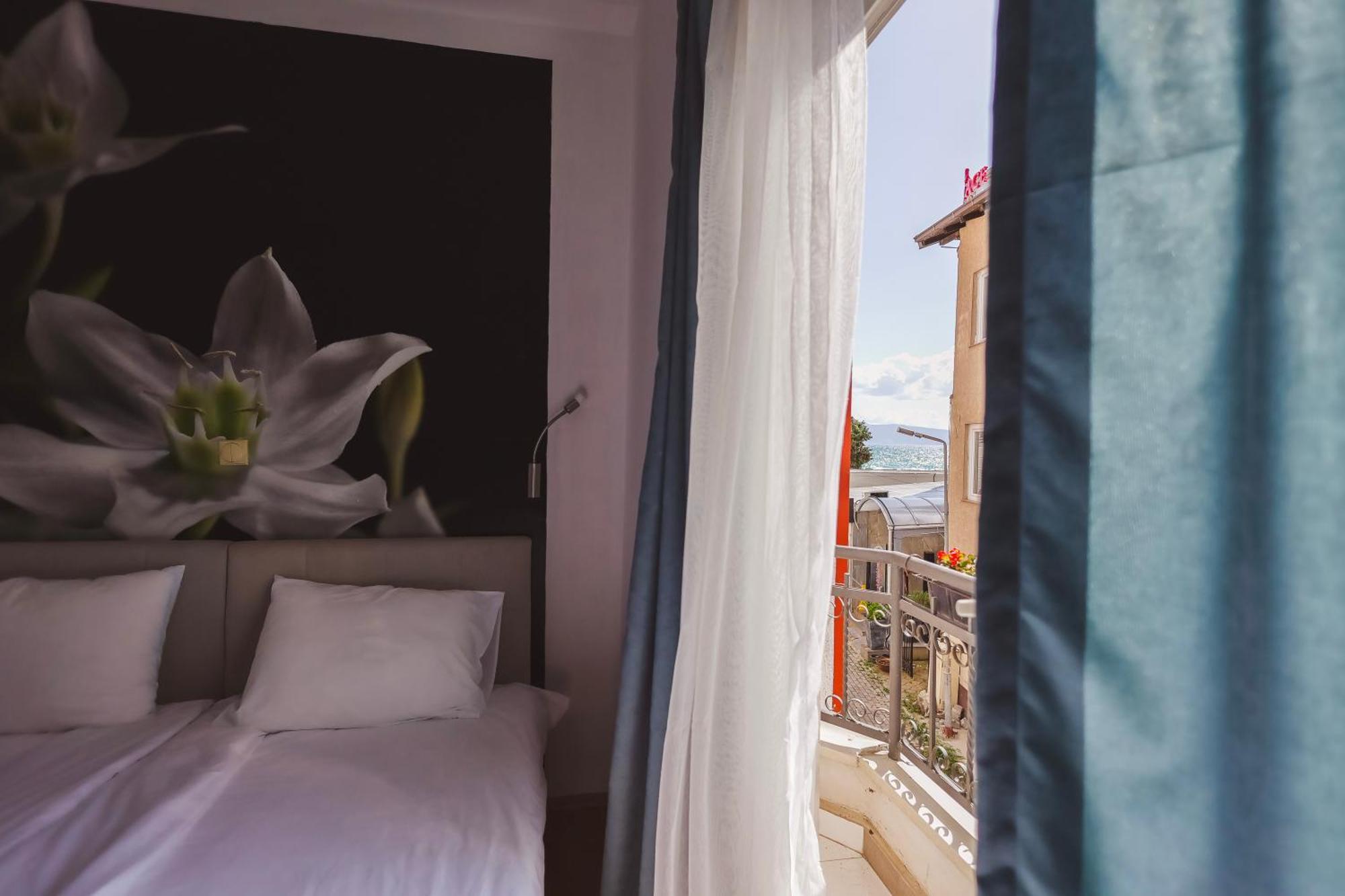 אוהריד Ammotti Hotel מראה חיצוני תמונה