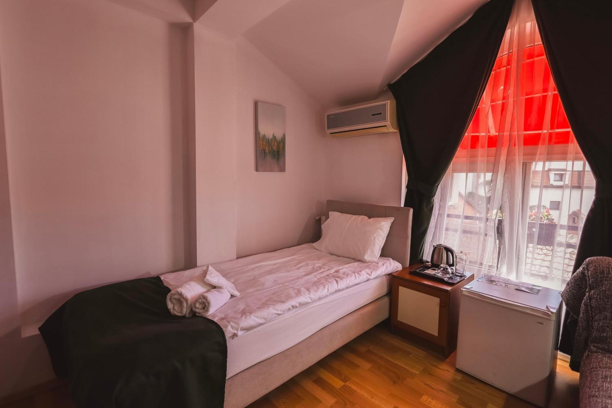 אוהריד Ammotti Hotel מראה חיצוני תמונה