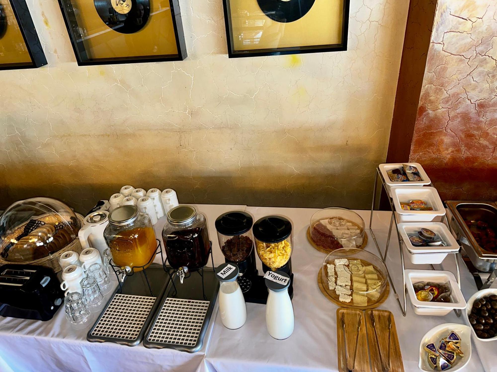 אוהריד Ammotti Hotel מראה חיצוני תמונה